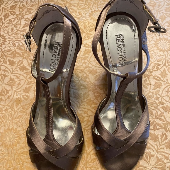 Kenneth Cole reaction dressy wedge sandal - Picture 3 of 4